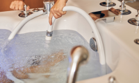 Underwater massage at MFD Outpatient hospital "Iļguciems"